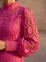 Cargar imagen en el visor de la galería, Carmona | Vestido de encaje primaveral