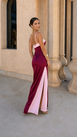 Cargar imagen en el visor de la galería, Vestido Oasis en burdeos