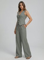 Cargar imagen en el visor de la galería, Sofía | Conjunto Chaleco + Pantalón de regalo