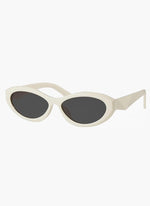 Cargar imagen en el visor de la galería, Lola Sunglasses