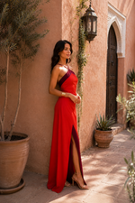 Cargar imagen en el visor de la galería, Vestido Oasis en rojo

