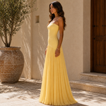 Cargar imagen en el visor de la galería, Vestido Almudena™ | Elegancia Sofisticada que Estiliza con Delicadeza

