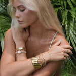 Cargar imagen en el visor de la galería, Noelle | Pearl Gold
