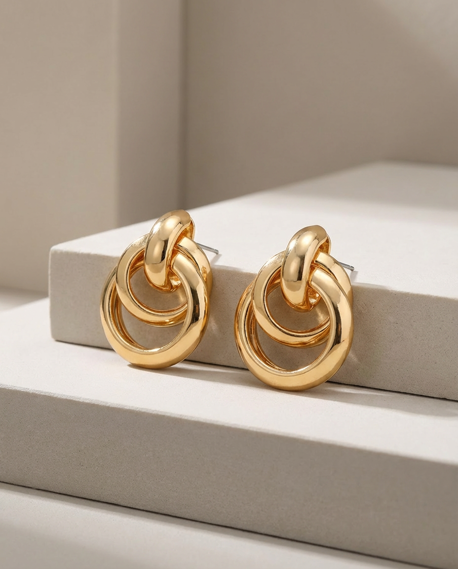 Freepik__highend jewelry product photograph of the uploaded__55699