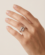 Cargar imagen en el visor de la galería, Anillo Abrazo Eterno Ava
