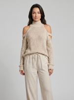 Cargar imagen en el visor de la galería, Conjunto de top de cuello tortuga en punto beige con hombros al descubierto y pantalones de pierna ancha
