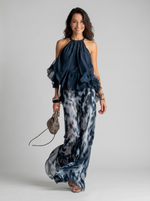 Cargar imagen en el visor de la galería, Élise | Conjunto elegante y ligero con top fluido y pantalones anchos
