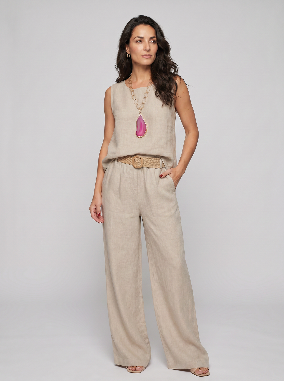 Magnific_highend fashion image gen_2987667374